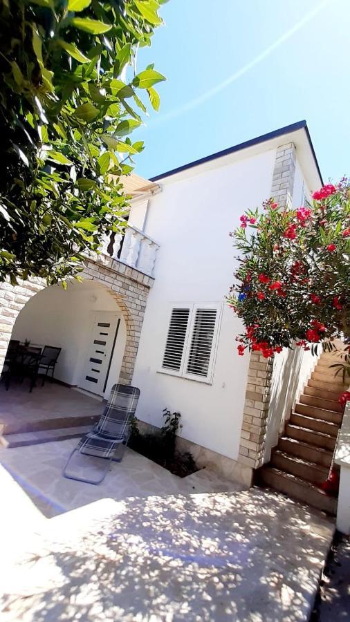 Apartman Ivan วีร์ ภายนอก รูปภาพ