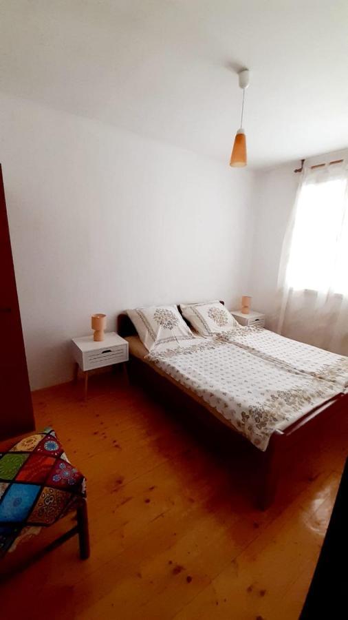 Apartman Ivan วีร์ ภายนอก รูปภาพ