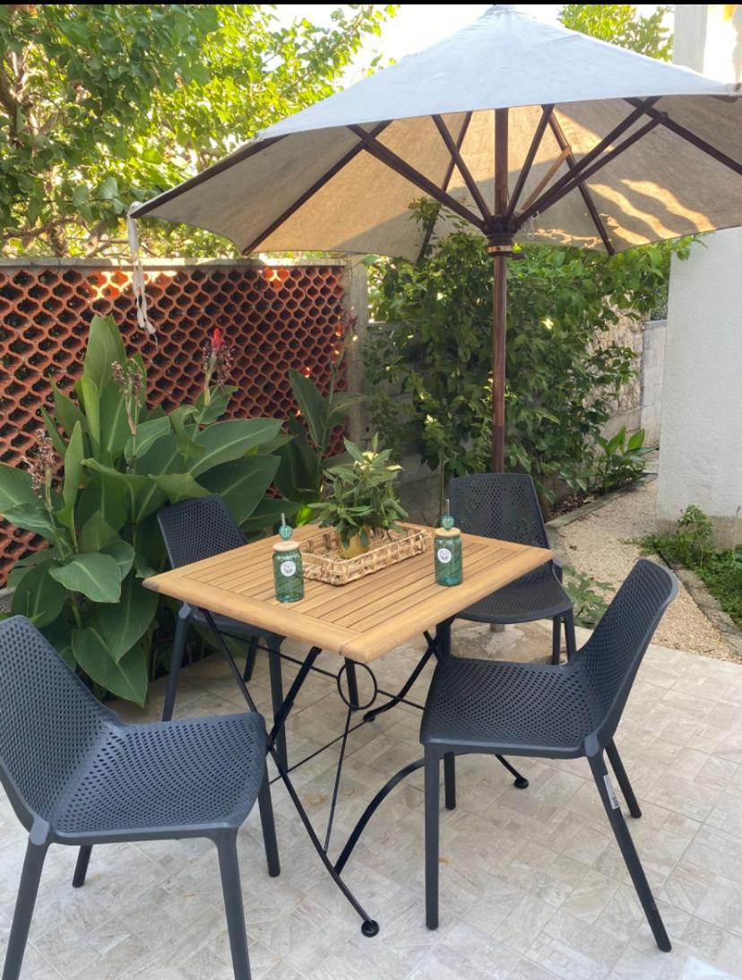 Apartman Ivan วีร์ ภายนอก รูปภาพ